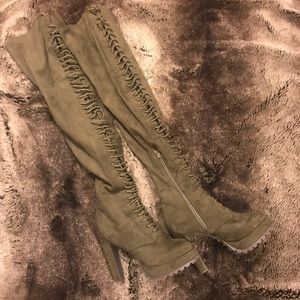 Army green (Full leg) Laced high heel boots